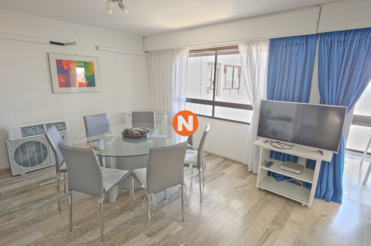 Apartamento Ref.219552 - Apartamento de 3 dormitorios en venta Playa Brava
