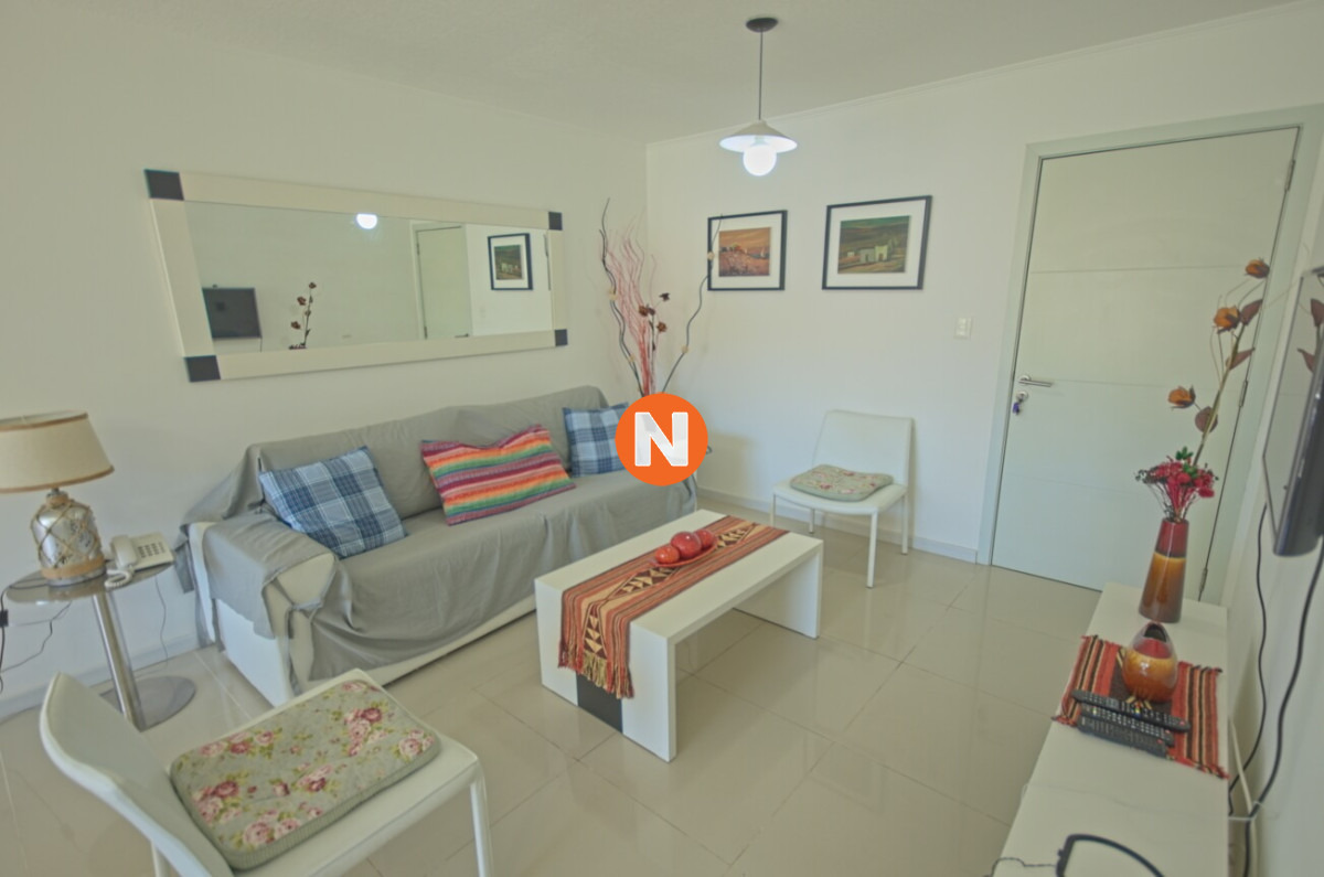 Apartamento Ref.222371 - Venta apartamento de 1 dormitorio playa brava