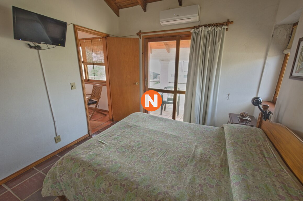 Casa Ref.222804 - Casa en alquiler en Manantiales con piscina climatizada