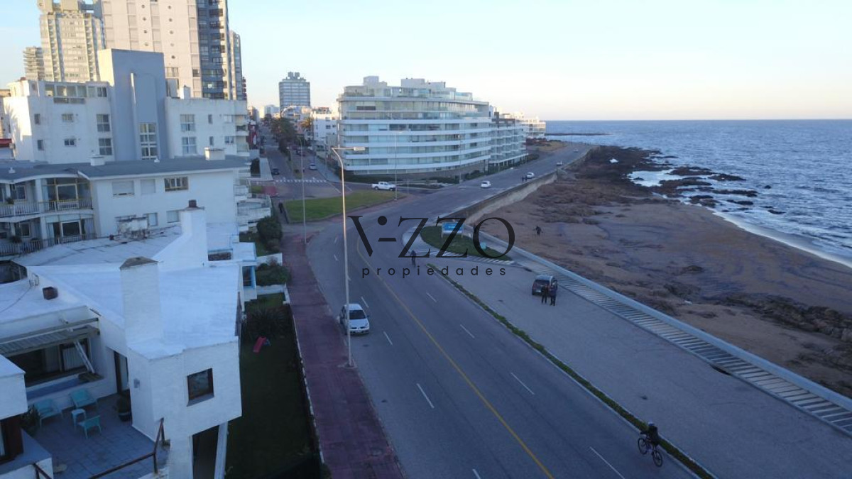 Casa ID.548/Casa-en-venta,-Punta-del-Este,-Península - Casa en venta, Punta del Este, Península