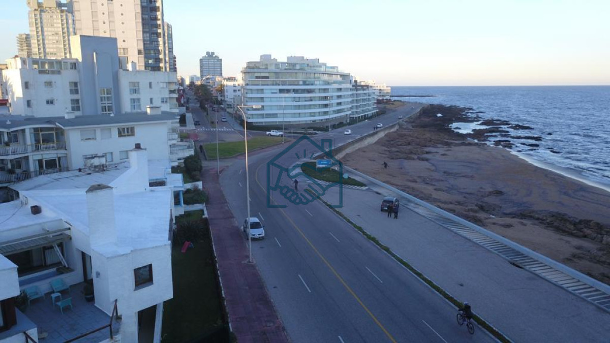 Casa ID.548/Casa-en-venta,-Punta-del-Este,-Península - Casa en venta, Punta del Este, Península