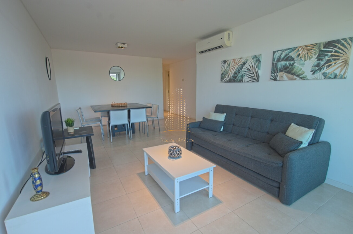 Apartamento ID.442 - Apartamento en venta 3 dormitorios en Playa Mansa, Punta del Este