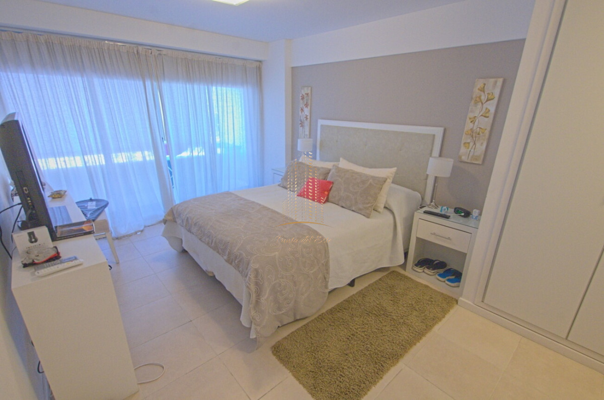 Apartamento ID.429 - Apartamento de 3 dormitorios en venta y alquiler en Punta del Este - Mansa