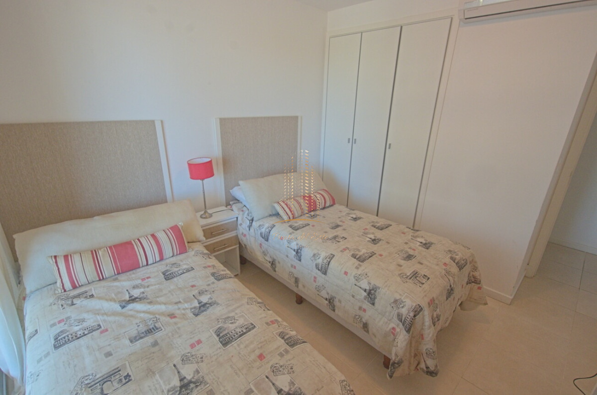 Apartamento ID.429 - Apartamento de 3 dormitorios en venta y alquiler en Punta del Este - Mansa
