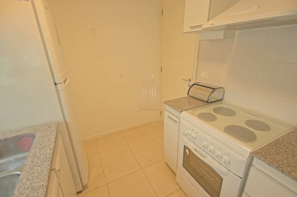 Apartamento ID.439 - Apartamento de tres dormitorios en alquiler Playa Mansa, Punta del Este