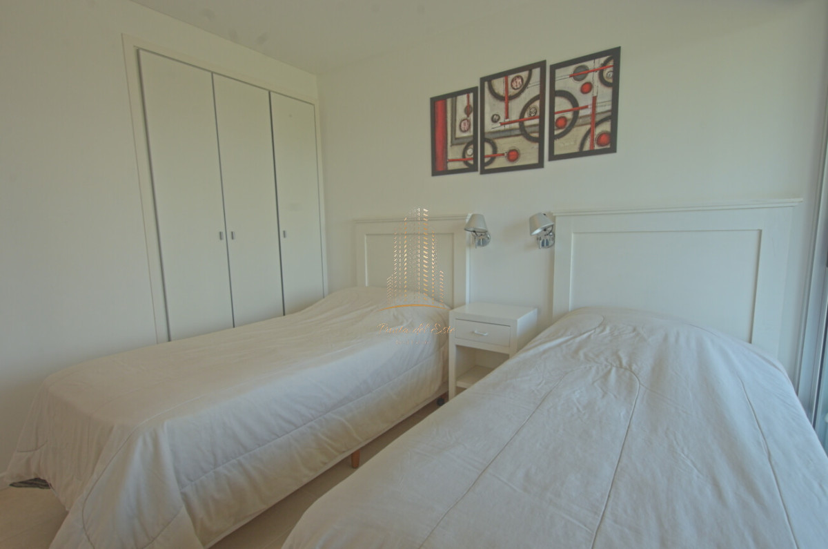 Apartamento ID.441 - Apartamento en venta y alquiler, Playa Mansa, Punta del Este