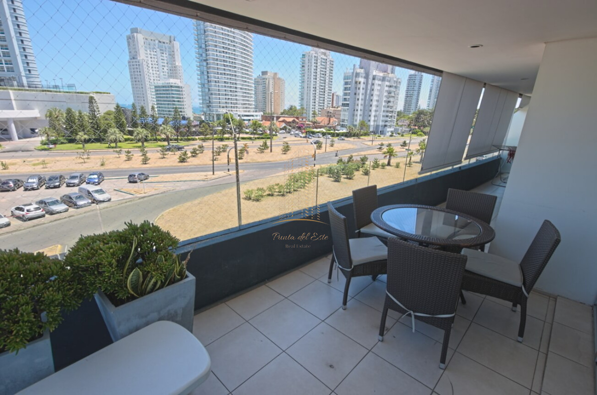 Apartamento ID.429 - Apartamento de 3 dormitorios en venta y alquiler en Punta del Este - Mansa