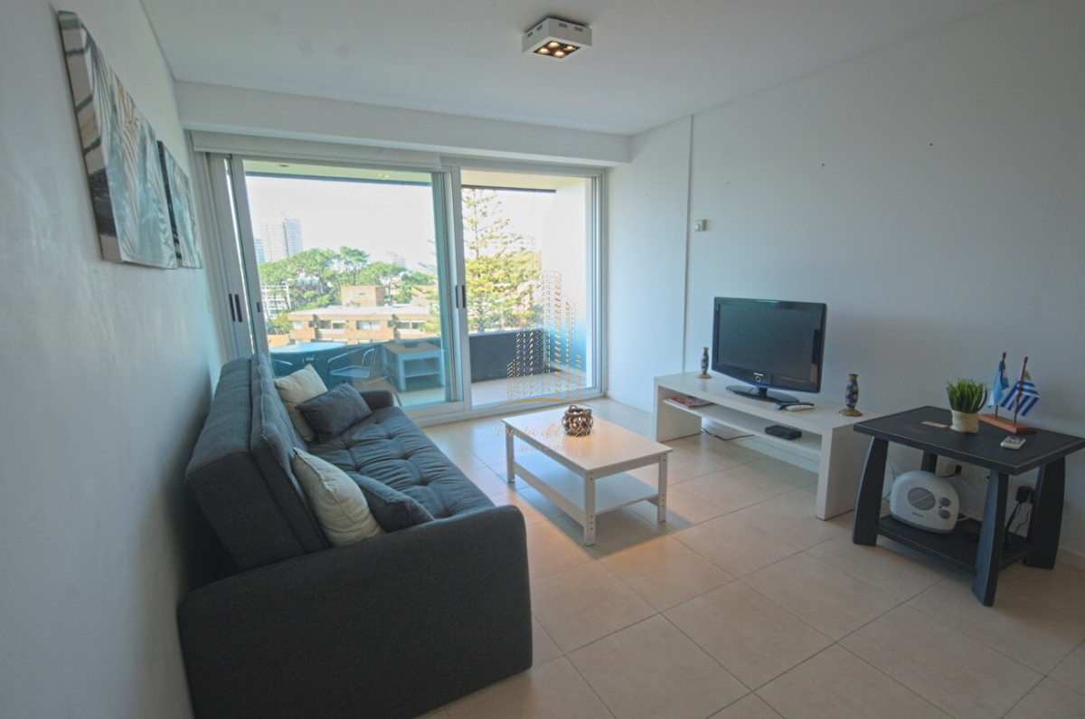 Apartamento ID.442 - Apartamento en venta 3 dormitorios en Playa Mansa, Punta del Este