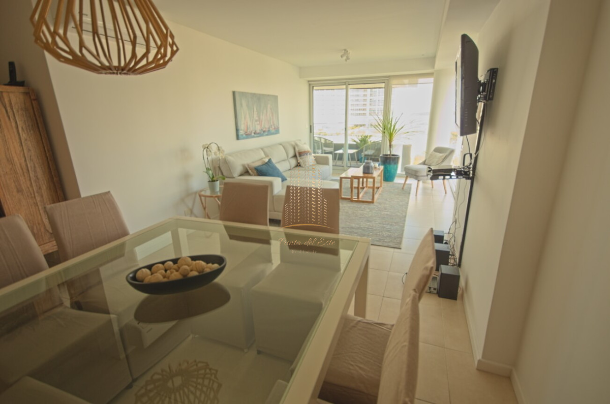 Apartamento ID.439 - Apartamento de tres dormitorios en alquiler Playa Mansa, Punta del Este