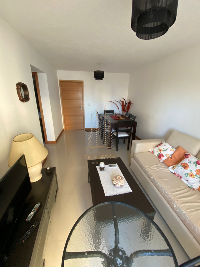 Apartamento ID.448 - Apartamento en alquiler anual 1 dormitorio Punta del Este