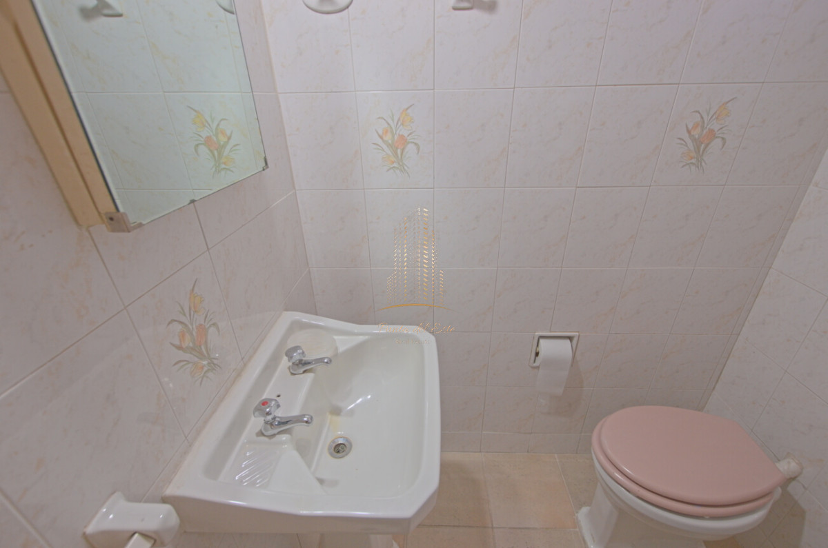 Casa ID.431 - Casa de 4 dormitorios con piscina climatizada en alquiler