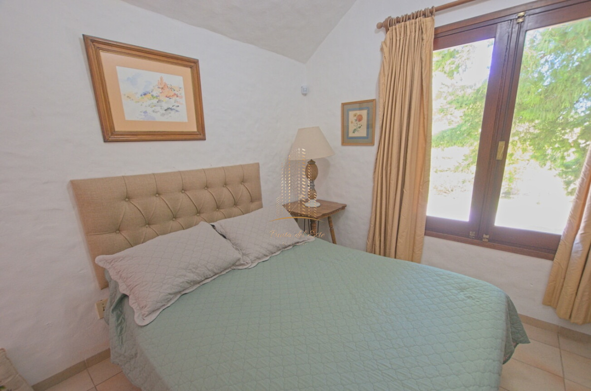 Casa ID.431 - Casa de 4 dormitorios con piscina climatizada en alquiler