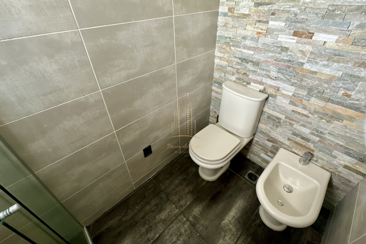 Casa ID.433 - Casa en venta 4 dormitorios en Punta del Este