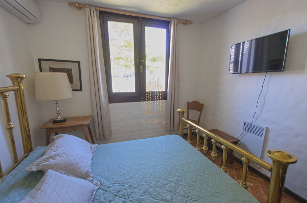 Casa ID.431 - Casa de 4 dormitorios con piscina climatizada en alquiler