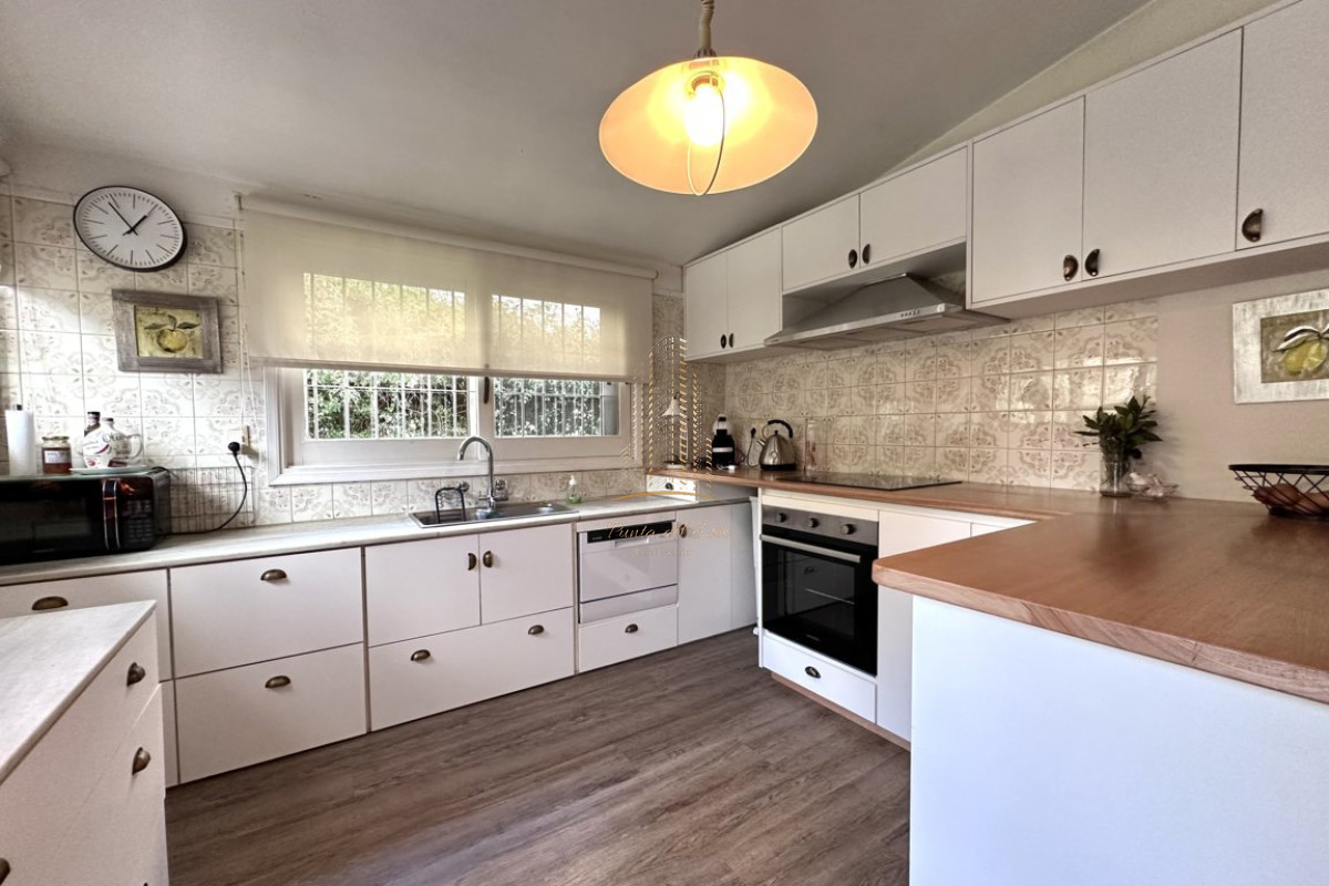 Casa ID.434 - Casa 2 dormitorios con piscina climatizada Mansa, Punta del Este