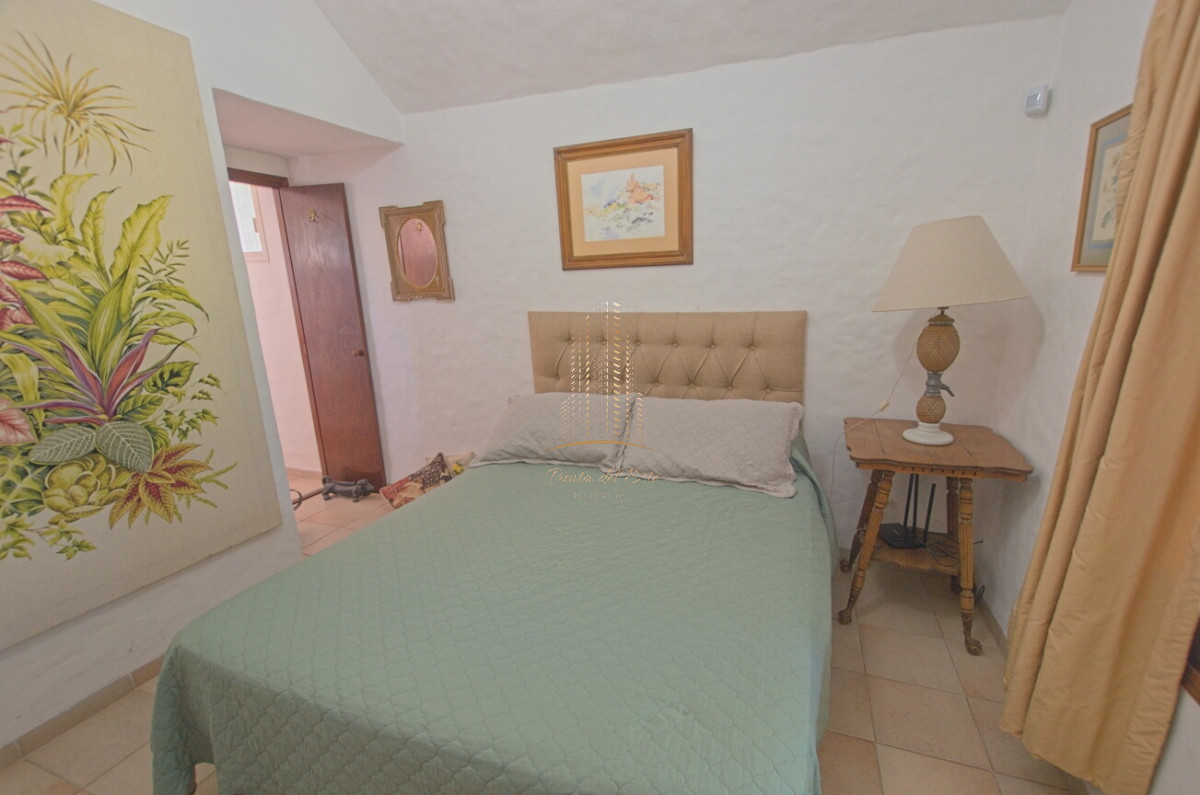 Casa ID.431 - Casa de 4 dormitorios con piscina climatizada en alquiler