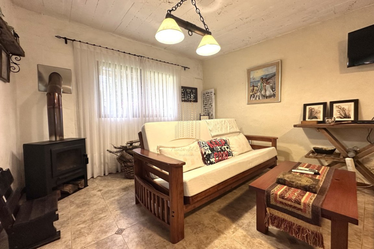 Casa ID.434 - Casa 2 dormitorios con piscina climatizada Mansa, Punta del Este