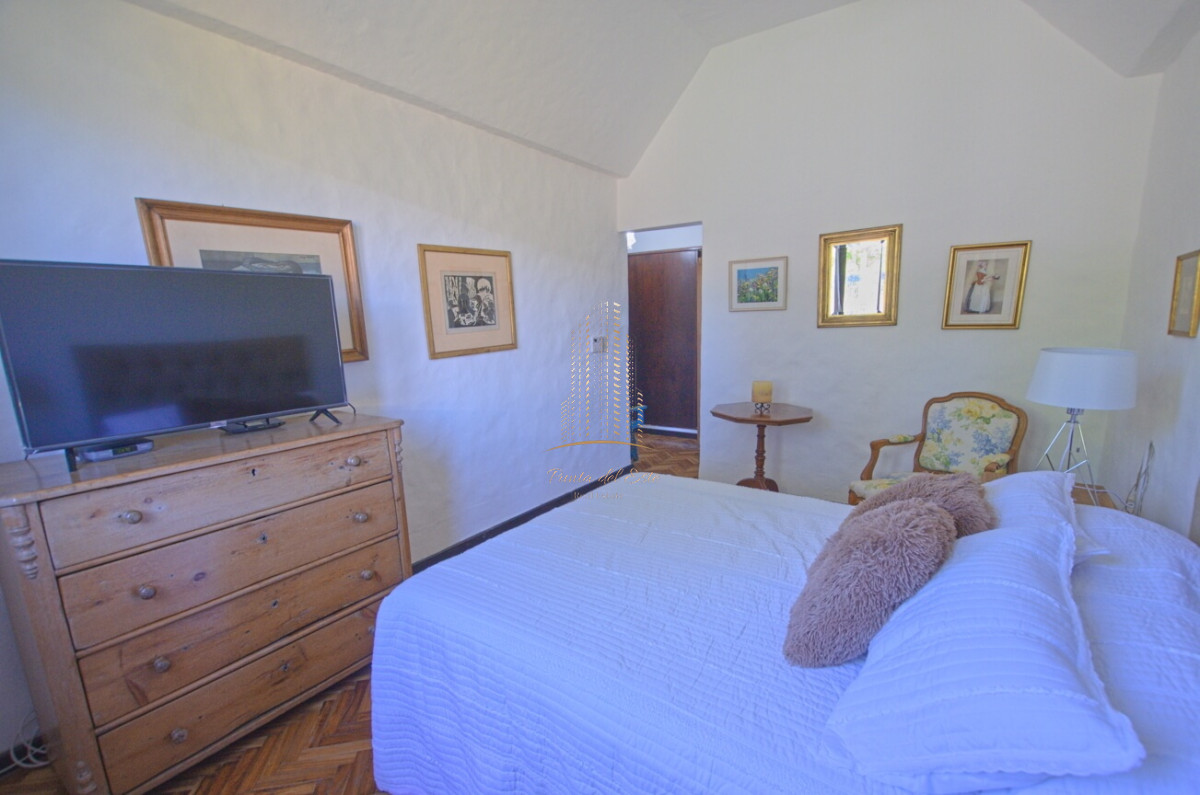 Casa ID.431 - Casa de 4 dormitorios con piscina climatizada en alquiler