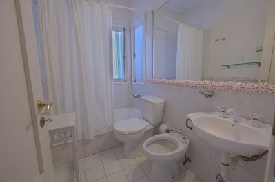 casa en montoya con piscina a metros del mar  - rsp8989c