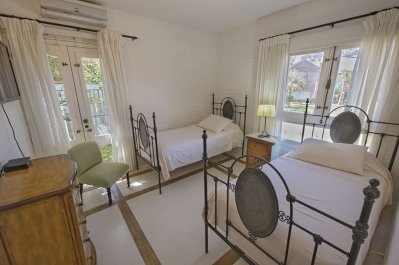 casa en montoya con piscina a metros del mar  - rsp8989c