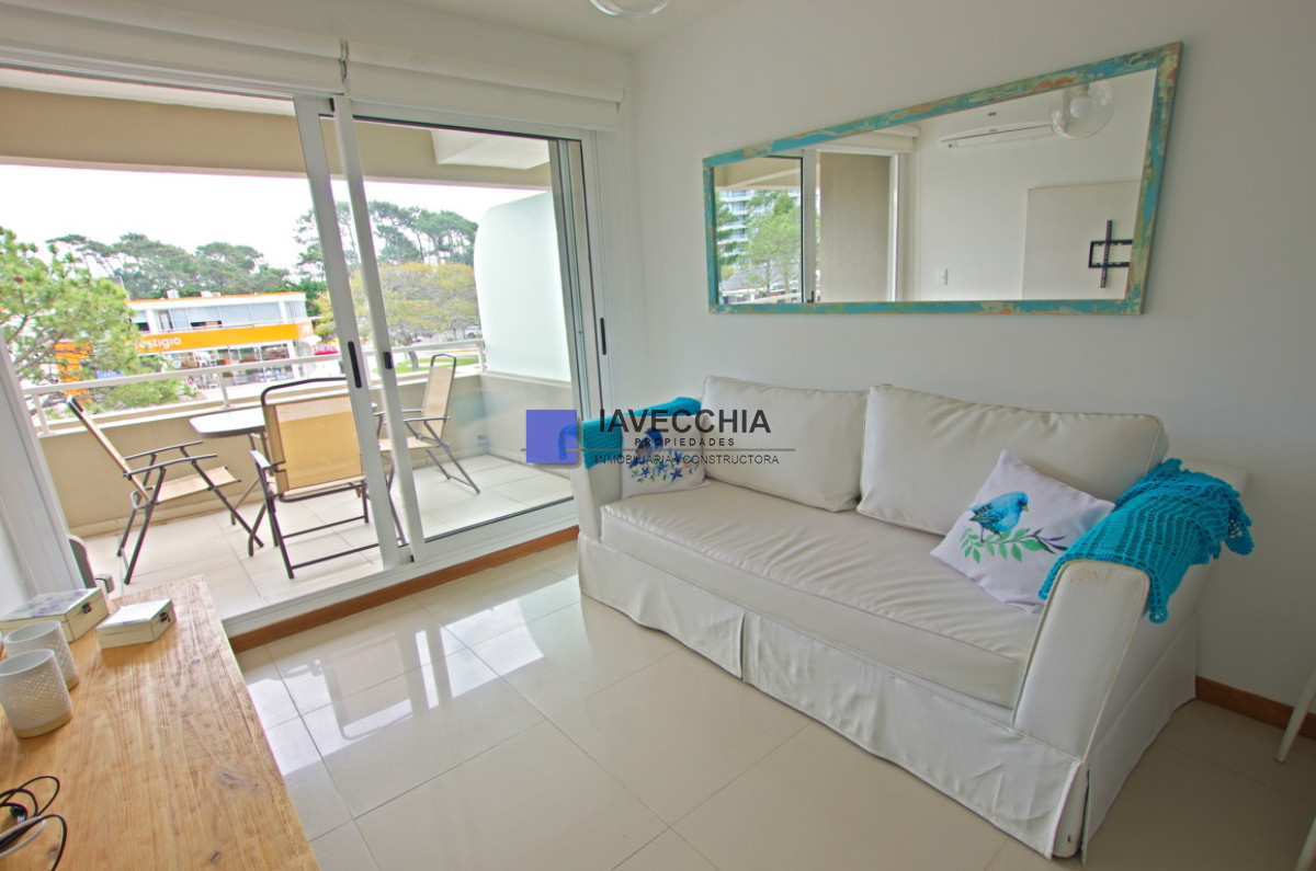 Alquiler de temporada - Apartamento 1 dormitorio y medio - IAV49696A