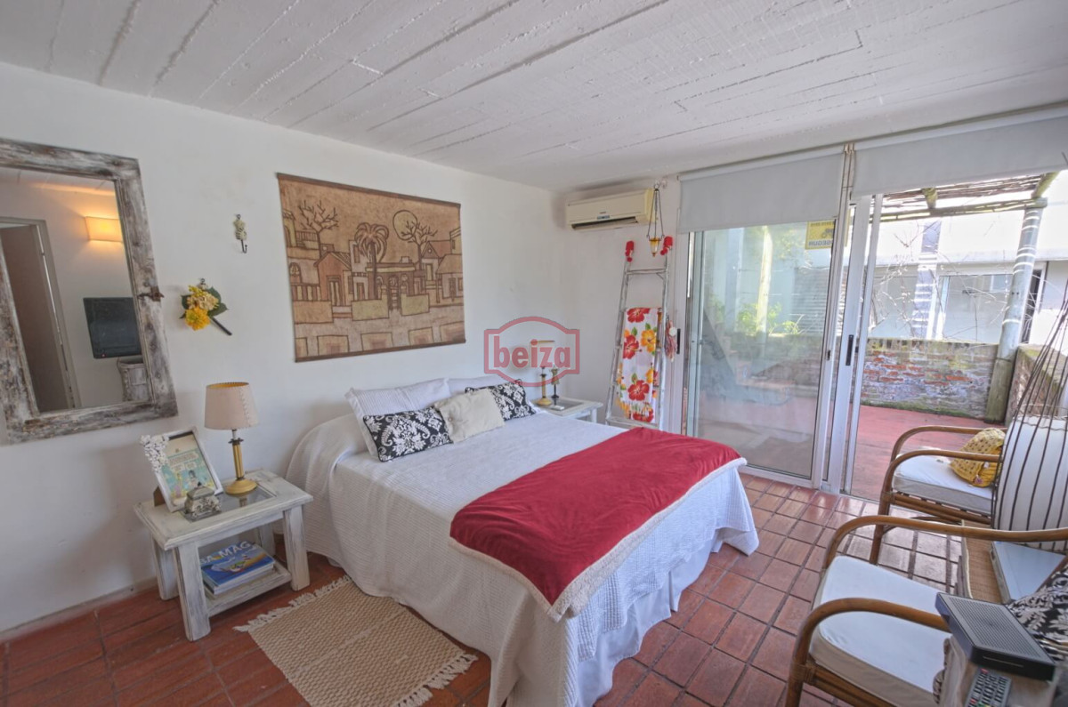 Apartamento ID.166239/PUNTA-DLE-ESTE-PENINSULA-SOBRE-GORLERO-MONO-AMBIENTE-EDIFICIO-CON-SERVICIOS - Apartamento 3 dormitorios en alquiler La Barra