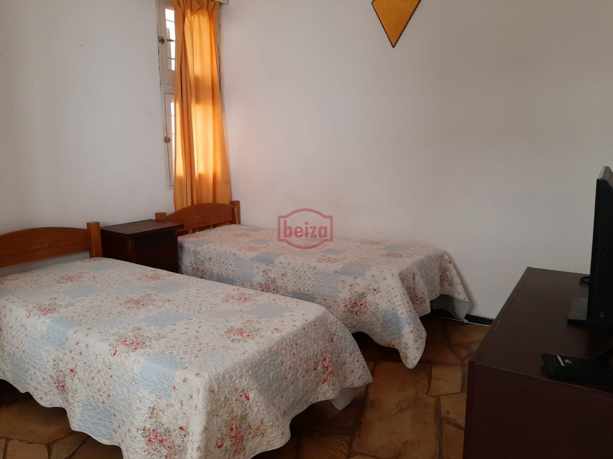 Casa ID.166238/Casa-en-alquiler-anual-Solanas--Punta-Ballena- - Casa en alquiler Playa Mansa 3 dormitorios en alquiler anual