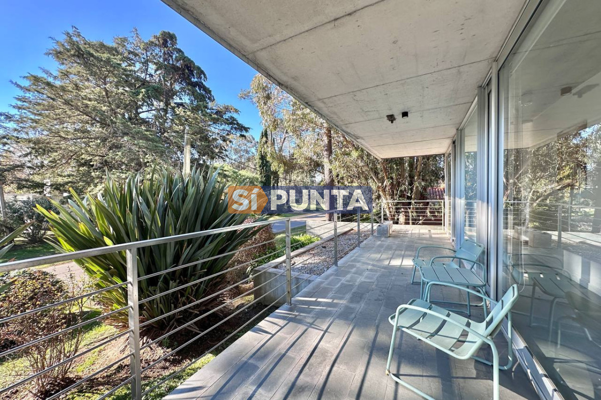 Apartamento de 2 dormitorios en venta Playa Mansa - SPT356A