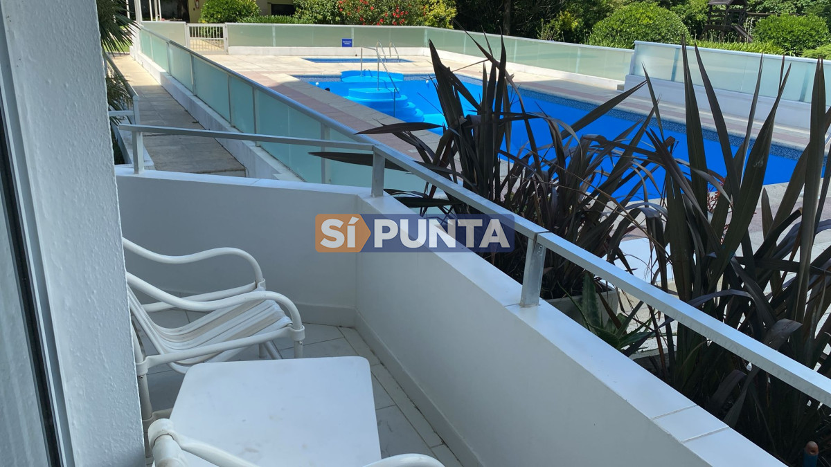 Apartamento de 2 dormitorios y medio - Edif Chesterfield - SPT11585A