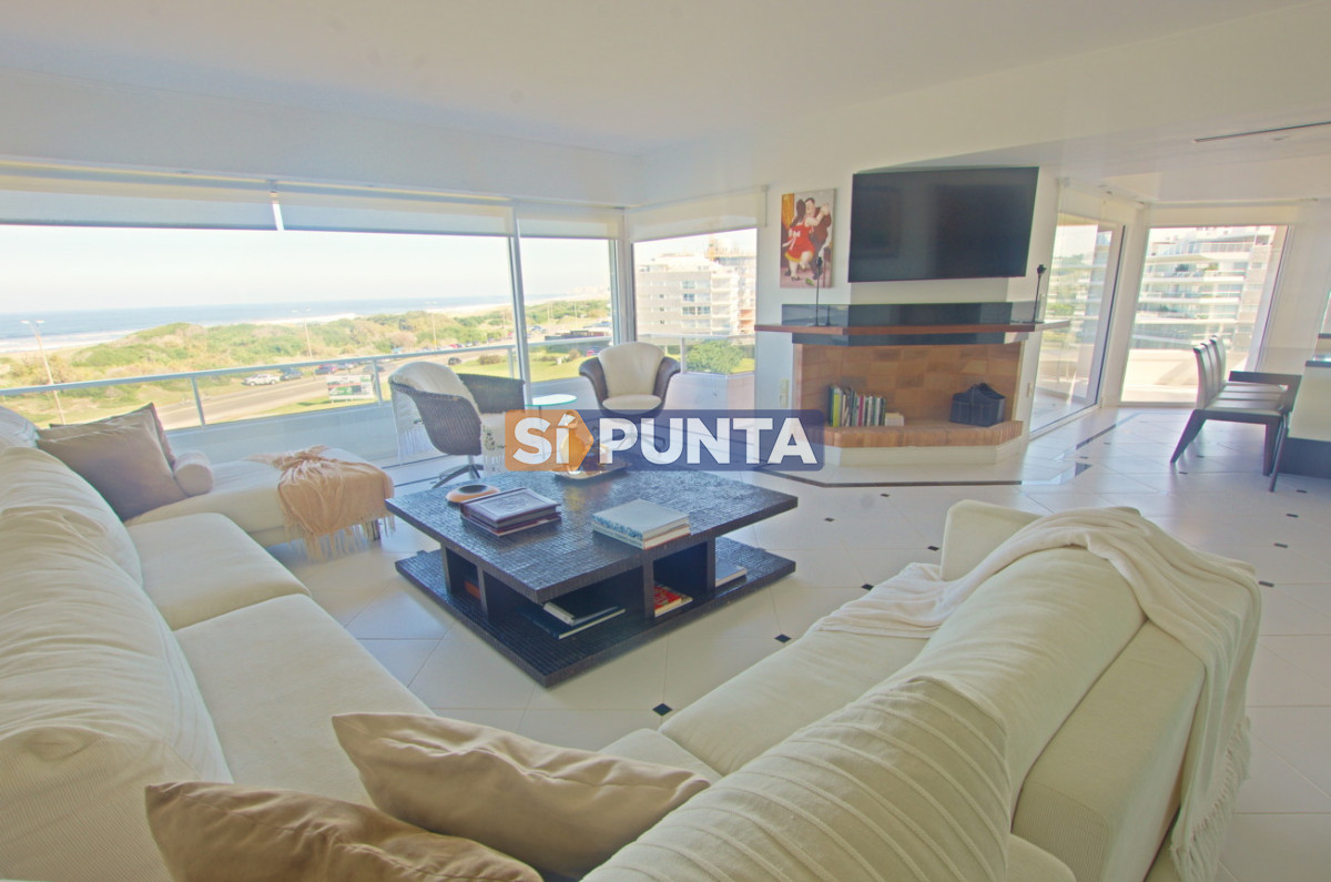 Penthouse en venta de 5 dormitorios, Playa Brava - SPT9201A