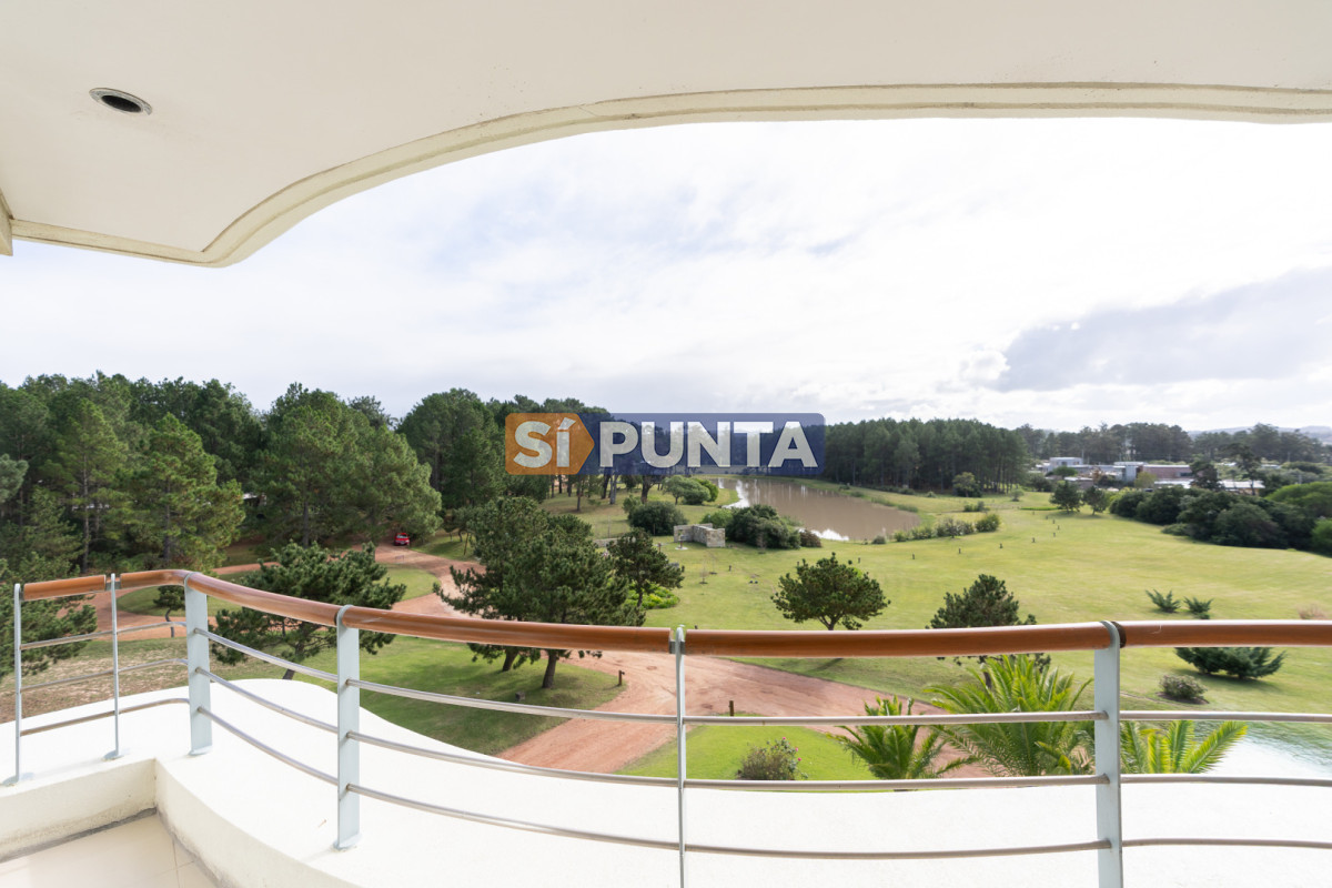 Apartamento en venta - SPT2719A
