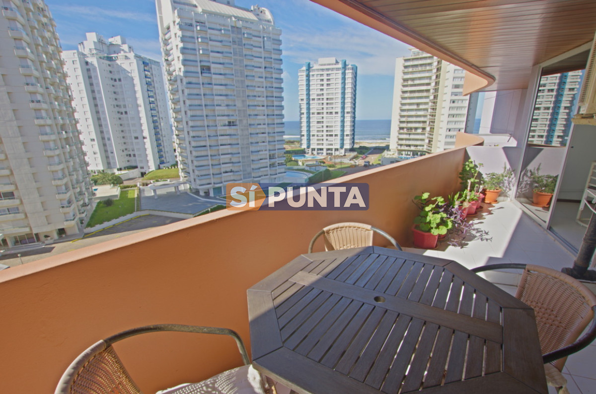 Apartamento en venta, 2 dormitorios en Playa Brava  - SPT167A