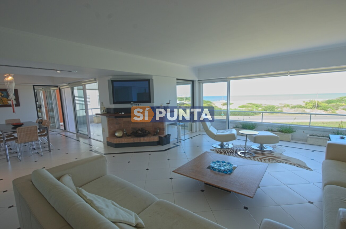 Venta apartamento 4 dormitorios Playa Brava  - SPT1479A