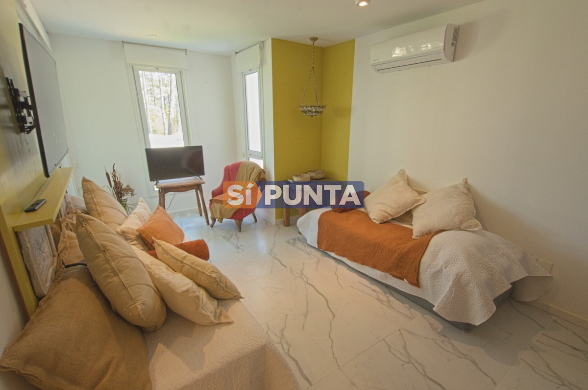 Monoambiente en Poseidón Laguna - SPT8106A