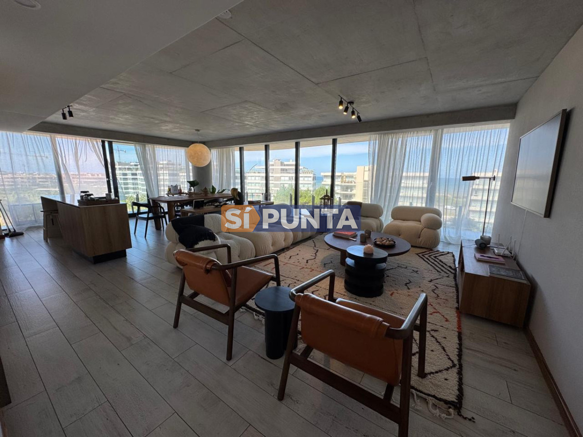 Apartamento en Venta 3 dormitorios Surfside - SPT13507A