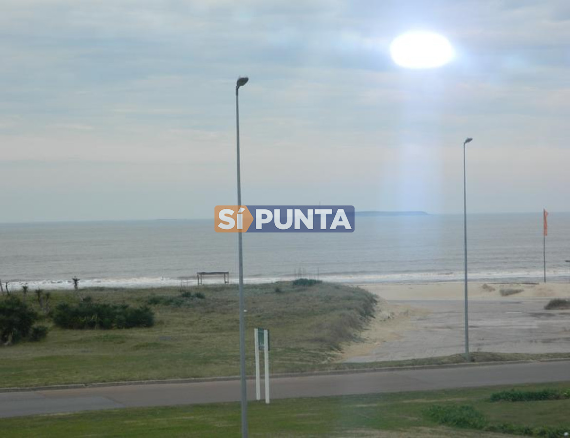 Apartamento de 2 dormitorios en venta Playa Brava - SPT36A