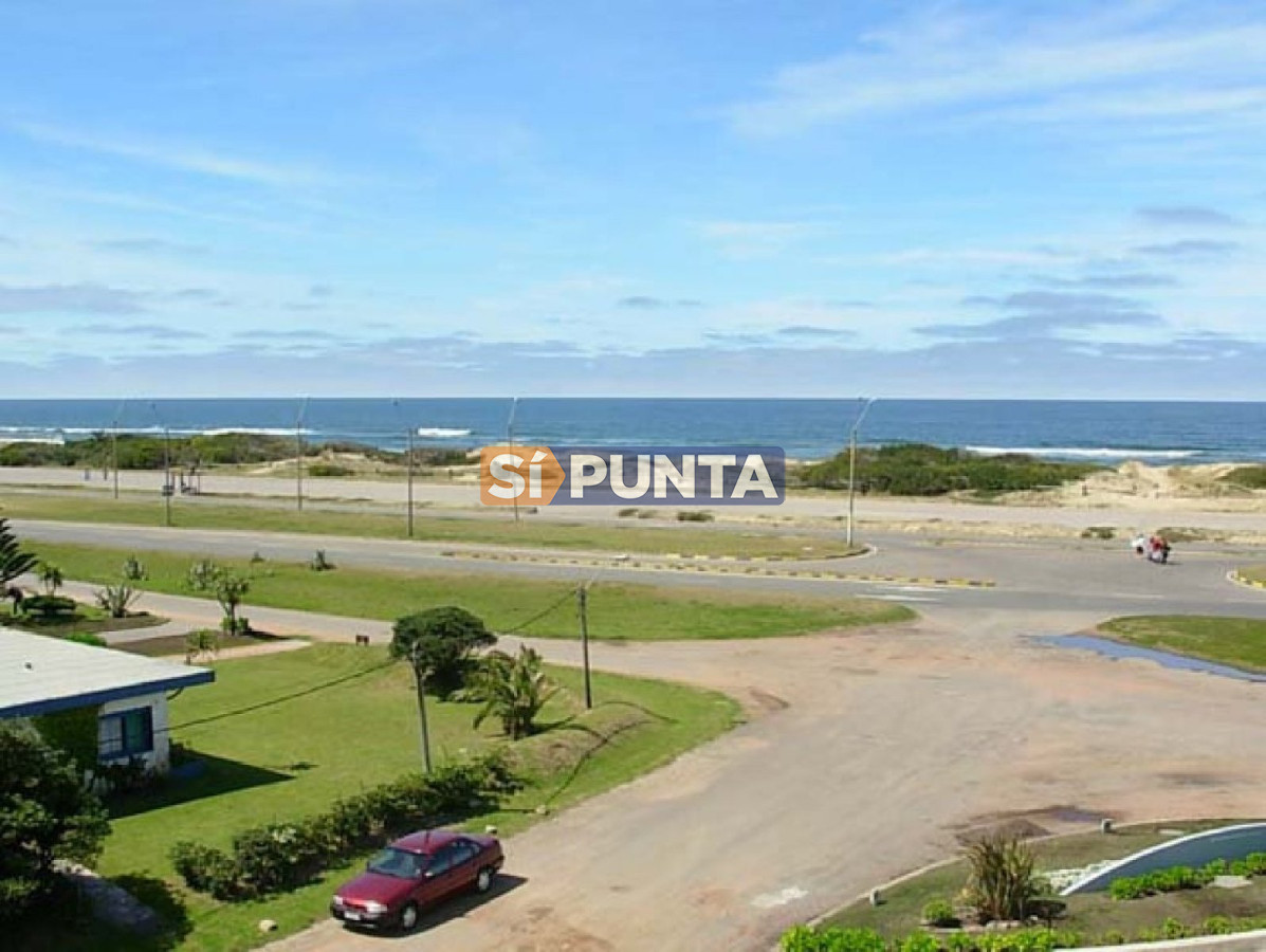 Apartamento en Brava, 3 dormitorios * - SPT2701A