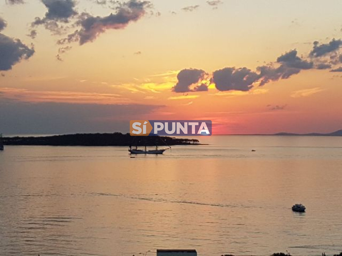 Apartamento en alquiler - SPT3062A