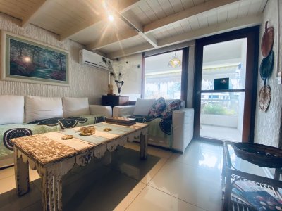 Apartamento en venta 2 dormitorios Roosevelt