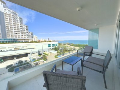 Apartamento Codigo #Apartamento de 2 dormitorios con vista al mar 