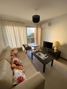 Apartamento en alquiler anual 1 dormitorio Punta del Este
