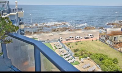 Apartamento en venta Punta del Este, 2 dormitorios y parrillero propio