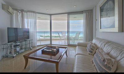 Apartamento en venta, 3 dormitorios en Playa Brava