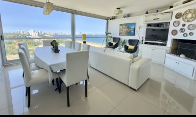 Apartamento en venta 4 dormitorios