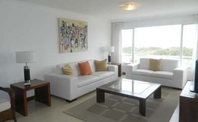 Apartamento en Brava frente al mar, alquiler