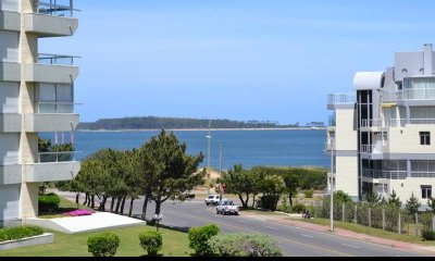 Apartamento 3 dormitorios en venta Playa Mansa