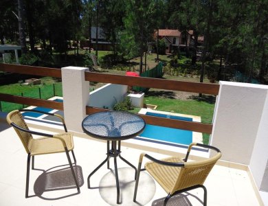 casa de 4 dormitorios en venta - solanas  - spt662c