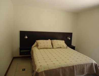 casa de 4 dormitorios en venta - solanas  - spt662c
