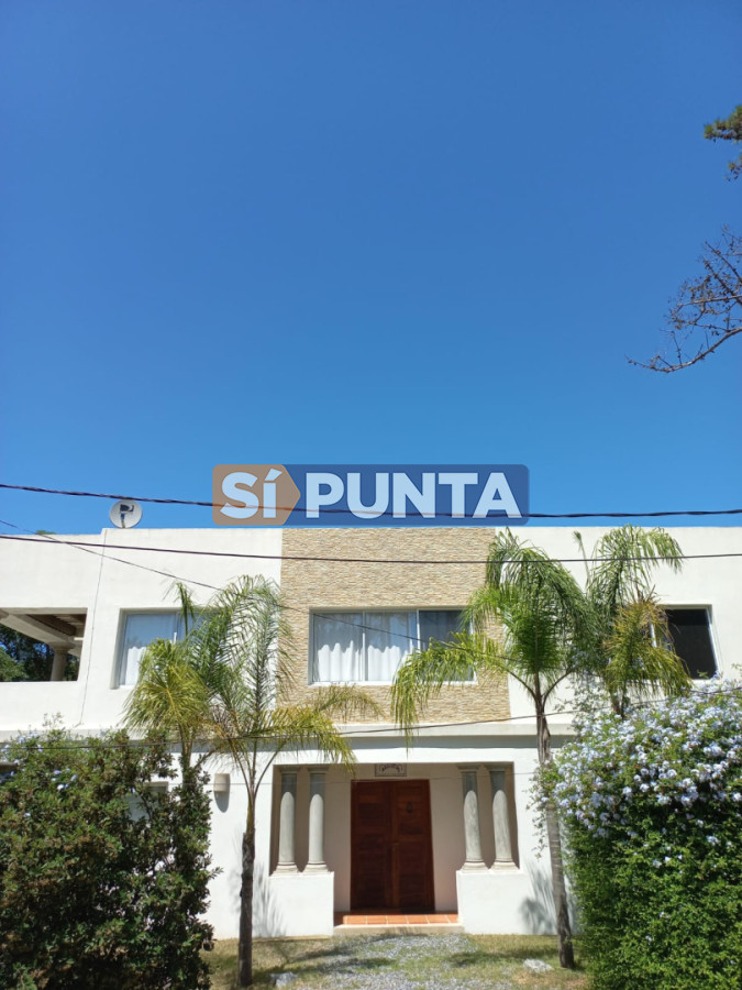 Casa de 5 dormitorios en alquiler temporada Montoya  - SPT13872C