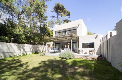 Casa en venta - Montoya